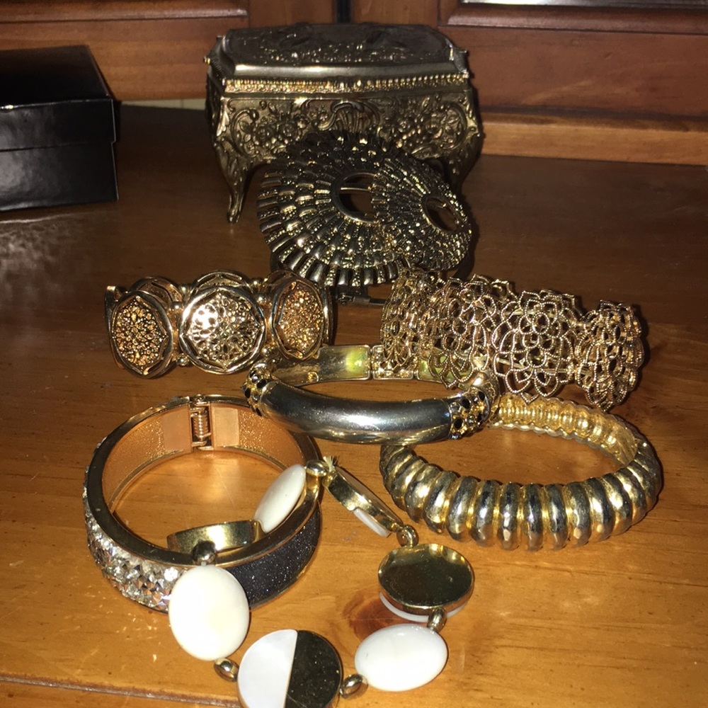 *7 Piece* Bracelet Bundle